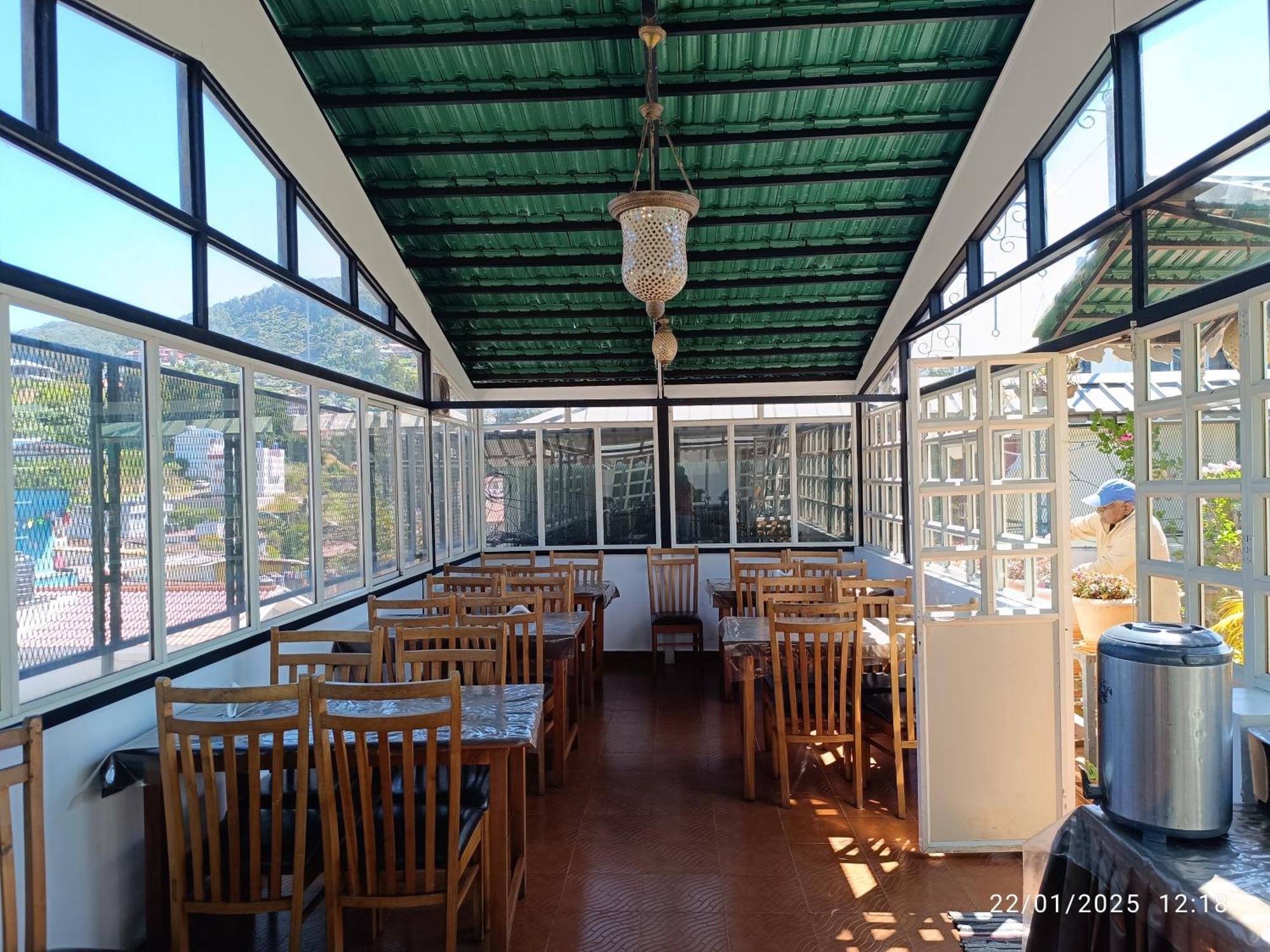 Garden Manor Hotel Ooty Exterior foto